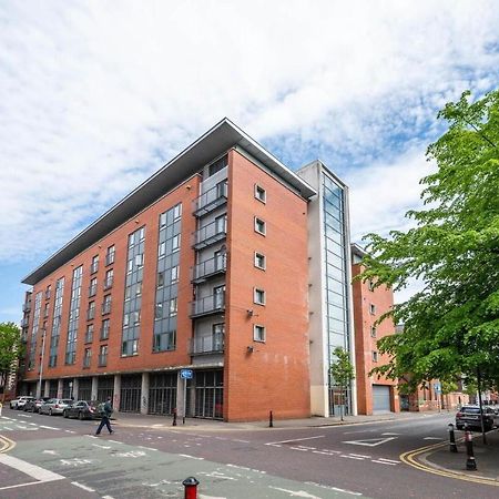 Best Location In Belfast! Free Parking Екстериор снимка